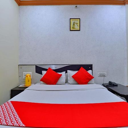 Oyo 6541 Hotel Relax Inn 烏代浦 外观 照片